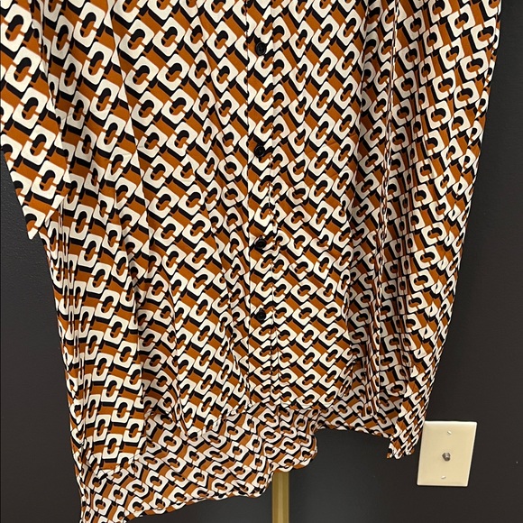 Diane Von Furstenberg Brown and White Long Sleeve Dress - Picture 8 of 8